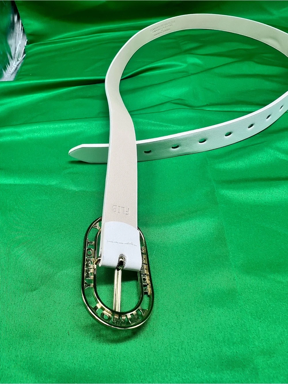 Tommy Hilfiger White Leather Belt with Gold Oval Logo Buckle